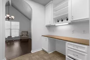 405 Harbor Oaks Dr, Beaumont, MS 77706 - Photo 8