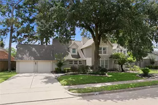 211 Faust Ln, Houston, TX 77024 - Photo 10
