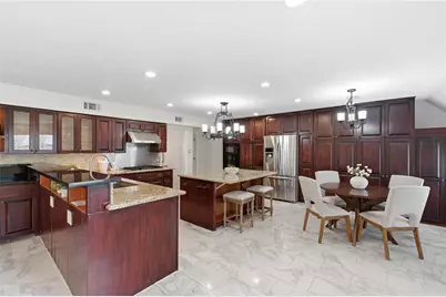 211 Faust Lane, Houston, TX 77024 - Photo 16