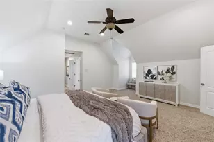 211 Faust Ln, Houston, TX 77024 - Photo 30