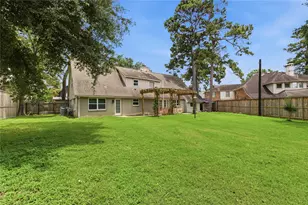 211 Faust Ln, Houston, TX 77024 - Photo 46