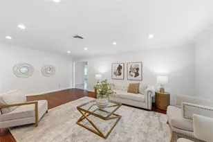 211 Faust Ln, Houston, TX 77024 - Photo 14