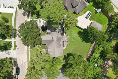 211 Faust Lane, Houston, TX 77024 - Photo 50