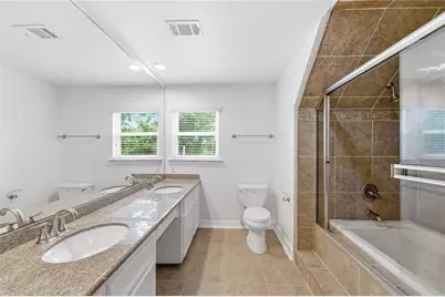 211 Faust Lane, Houston, TX 77024 - Photo 38