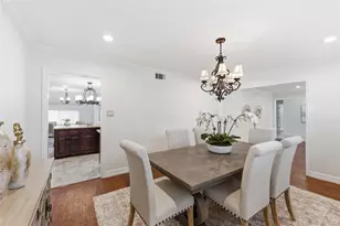 211 Faust Ln, Houston, TX 77024 - Photo 14