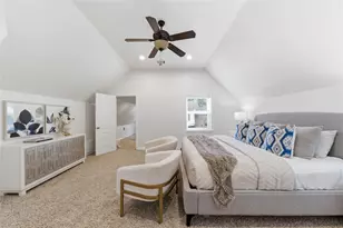 211 Faust Ln, Houston, TX 77024 - Photo 28