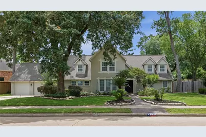 211 Faust Lane, Houston, TX 77024 - Photo 2