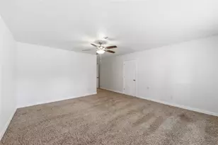 211 Faust Ln, Houston, TX 77024 - Photo 36