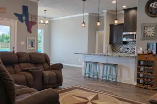 4726 Oyster Ln, Bay City, TX 77414 - Photo 8