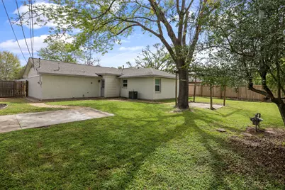 2131 Counter Point Drive, Houston, TX 77055 - Photo 22