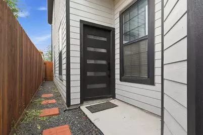 6734 Avenue P, Houston, TX 77011 - Photo 4