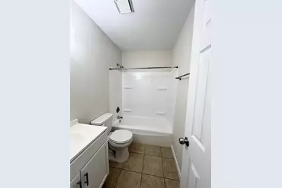 130 Oyster Creek Drive #21, Lake Jackson, TX 77566 - Photo 10