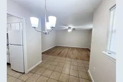 130 Oyster Creek Drive #21, Lake Jackson, TX 77566 - Photo 6