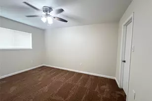 130 Oyster Creek Dr, Lake Jackson, TX 77566 - Photo 14