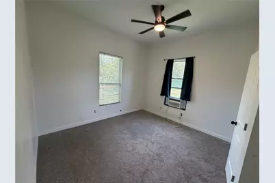 6811 Clara Lane, Rosharon, TX 77583 - Photo 6