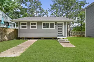 220 Pine Rd, Clear Lake Shores, TX 77565 - Photo 4