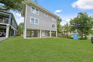 220 Pine Rd, Clear Lake Shores, TX 77565 - Photo 2