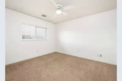 20827 Settlers Lake Circle N, Katy, TX 77449 - Photo 16