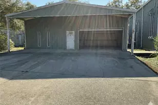 3814 Putnam Dr, Bacliff, TX 77518 - Photo 2