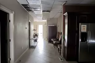 3814 Putnam Dr, Bacliff, TX 77518 - Photo 6