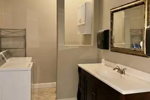 3814 Putnam Dr, Bacliff, TX 77518 - Photo 8