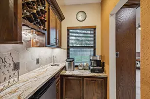 608 Westview Terrace Dr, Sealy, TX 77474 - Photo 6