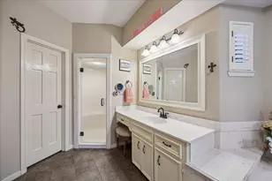 608 Westview Terrace Dr, Sealy, TX 77474 - Photo 16