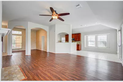 12808 Brook Arbor Court, Pearland, TX 77584 - Photo 10