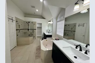 1718 Berkoff Drive, Sugar Land, TX 77479 - Photo 36