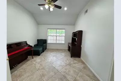 1718 Berkoff Drive, Sugar Land, TX 77479 - Photo 30
