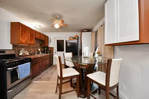 4926 Van Fleet St, Houston, TX 77033 - Photo 2