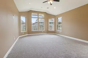 9526 Barlow Springs Ln, Humble, TX 77396 - Photo 16