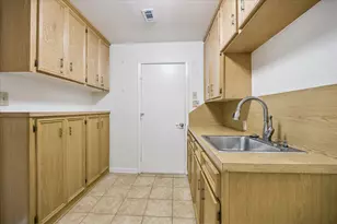 9110 Cliffwood Dr, Houston, TX 77096 - Photo 20
