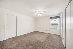 9110 Cliffwood Dr, Houston, TX 77096 - Photo 16