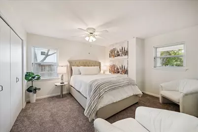 9110 Cliffwood Drive, Houston, TX 77096 - Photo 6
