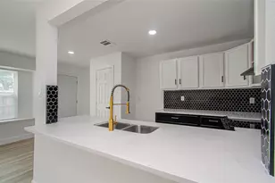 15448 Chipman Ln., Houston, TX 77060 - Photo 6