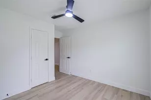 15448 Chipman Ln., Houston, TX 77060 - Photo 14