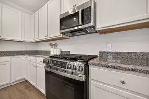 29406 Suncreek Rnch Ct, Waller, TX 77484 - Photo 10