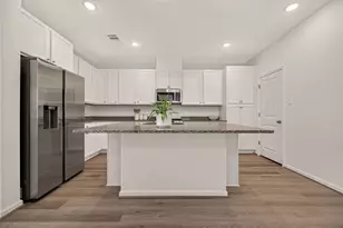 29406 Suncreek Rnch Ct, Waller, TX 77484 - Photo 8