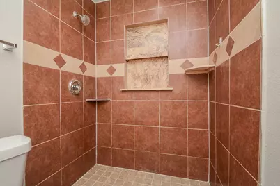 6014 Collingsworth Street #2, Houston, TX 77026 - Photo 12