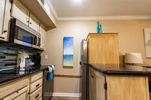 6300 Seawall Blvd, Galveston, TX 77551 - Photo 8