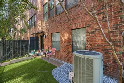 2422 Navigation Boulevard #F, Houston, TX 77003 - Photo 32