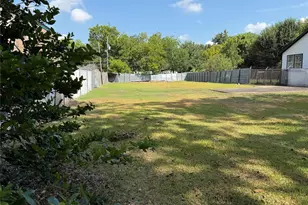7327 Lindencrest St, Houston, TX 77061 - Photo 1