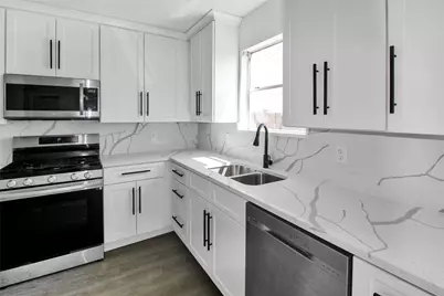 511 Chaseway Drive, Missouri City, TX 77489 - Photo 4