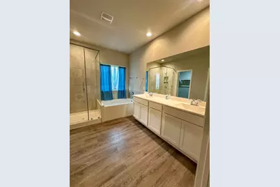 454 Westlake Landing, Conroe, TX 77304 - Photo 22