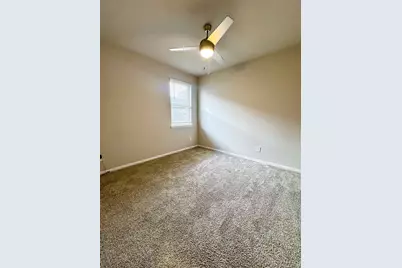 454 Westlake Landing, Conroe, TX 77304 - Photo 12
