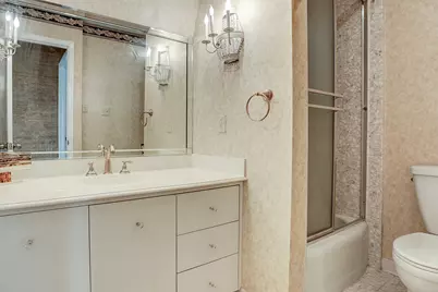 5203 Braesvalley Drive, Houston, TX 77096 - Photo 22