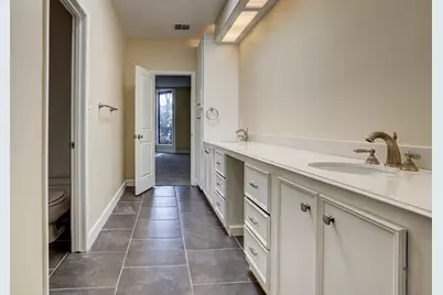 5203 Braesvalley Drive, Houston, TX 77096 - Photo 26
