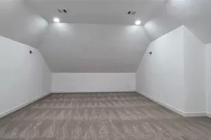 13326 Lake Chesdin Rd, Houston, TX 77044 - Photo 14