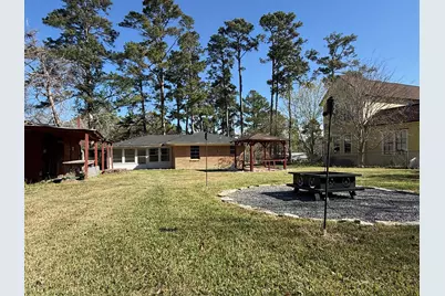 432 Young Street, Livingston, TX 77351 - Photo 2